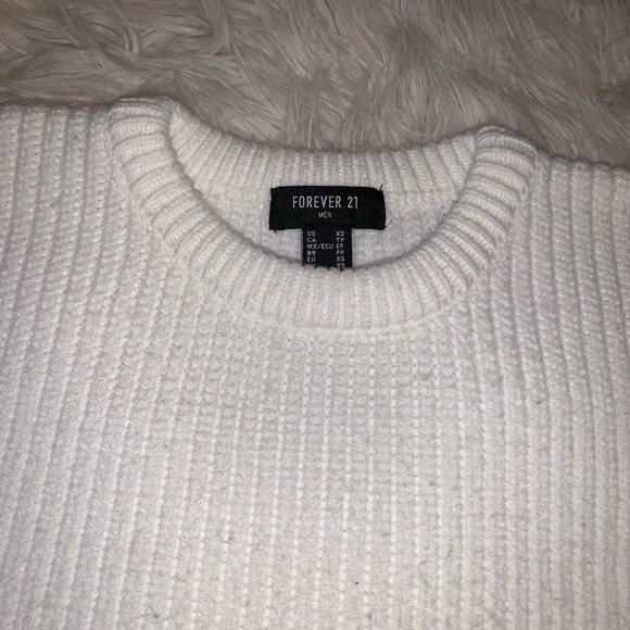 White knit sweater - Picture 2 of 2